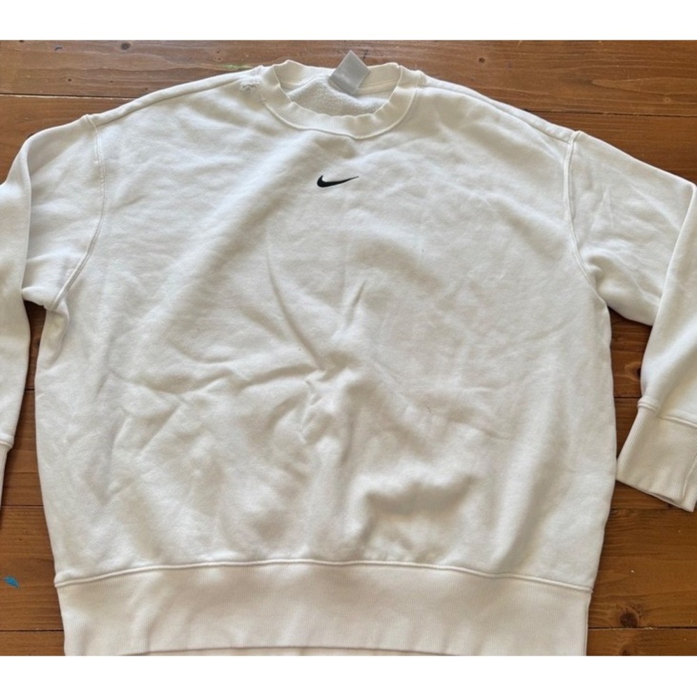 Nike Sportswear Crewneck Sweatshirt White Embroidered Swoosh‎ Mens Large Fleece